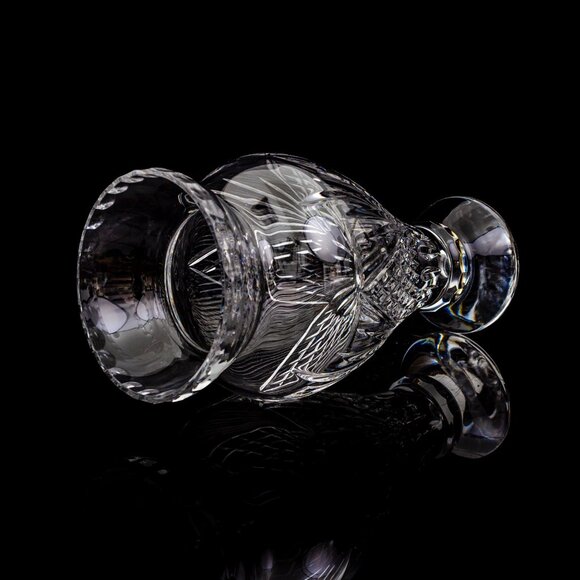 Cut Crystal Vase With Intricate Diamond Pattern | Elegant Home Decor - Picture 3 of 10